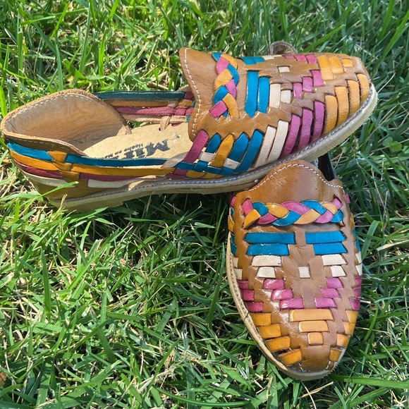 Huarache Sandals - Picture 2 of 4